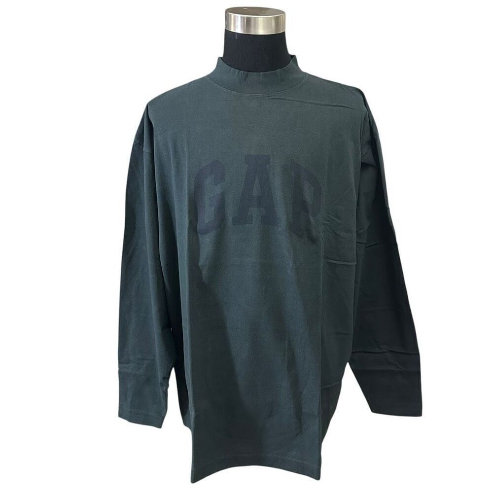 YEEZY‎ GAP Dove Longsleeve Tee in Black Oversized NEW logo Streetwear sz L NEW